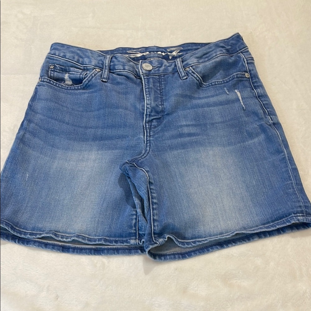 SEVEN 7 SIZE 8 Denim Blue Women's Shorts